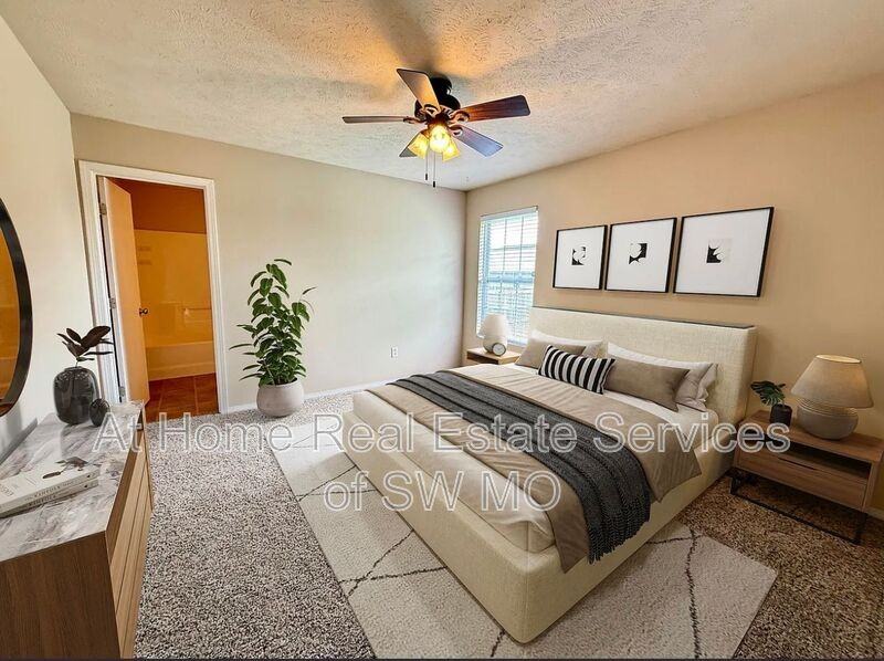 5610 Sugarpine Drive - Photo 6 of 16