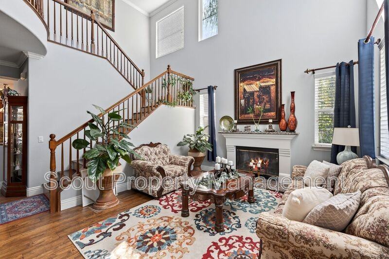 32778 Kendal Ct - Photo 4 of 42