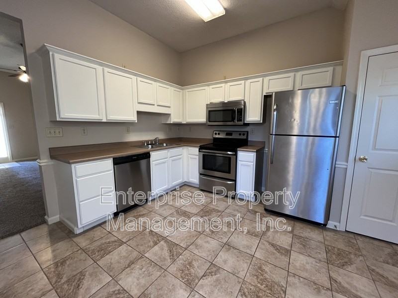 1330 Siskin Dr - Photo 6 of 18