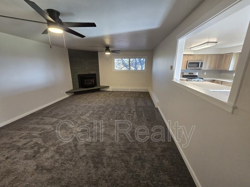 2621 W Johannsen Rd - Photo 5 of 18