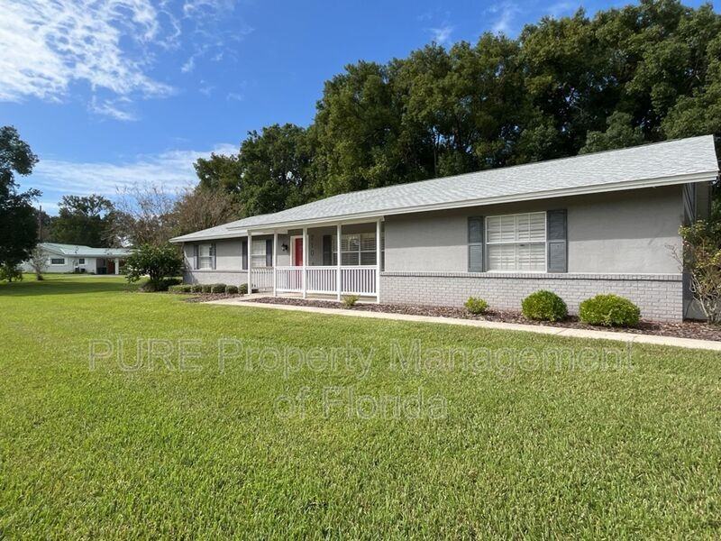 710 Ne 48th Avenue Rd - Photo 3 of 50