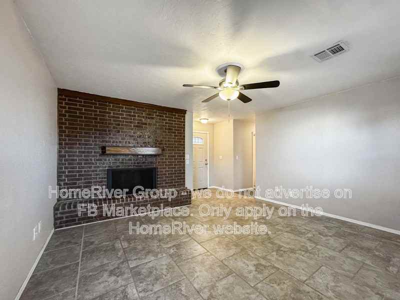 20 N Eastgate Dr - Photo 2 of 24