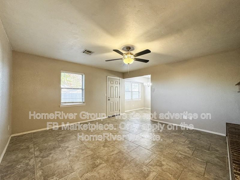 20 N Eastgate Dr - Photo 3 of 24