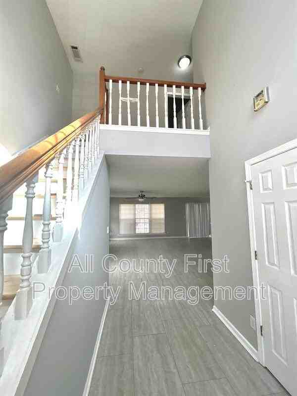 5330 Durham Ridge Ct Nw #NW - Photo 2 of 18