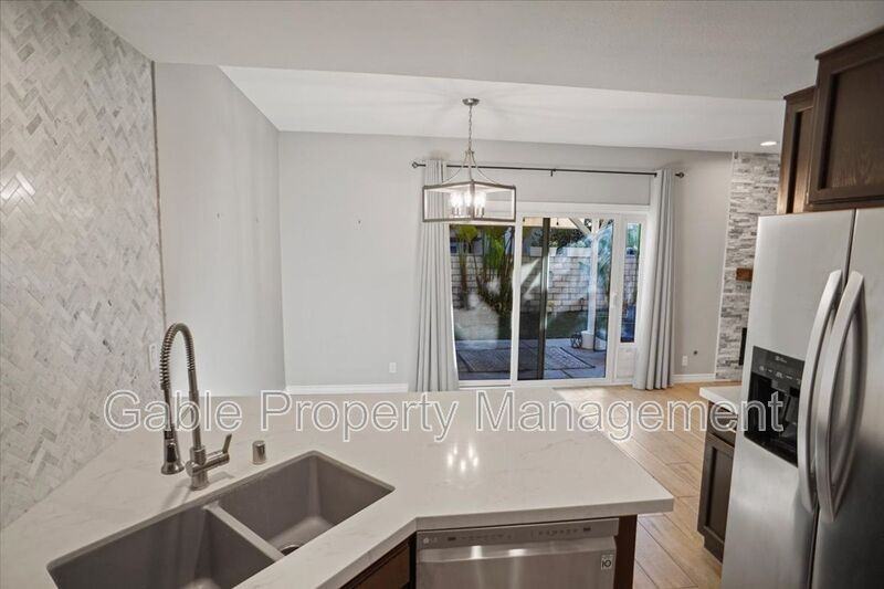 22933 Banyan Pl #275 - Photo 7 of 23