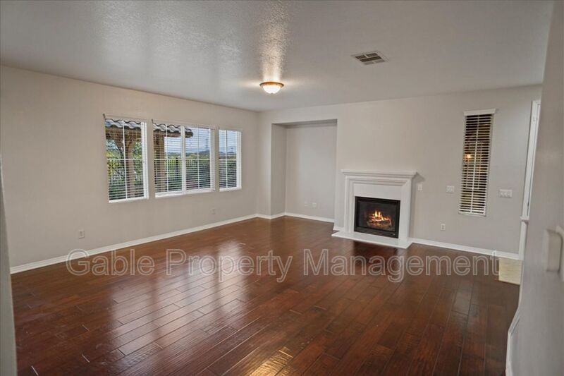 23804 Brescia Drive - Photo 4 of 32