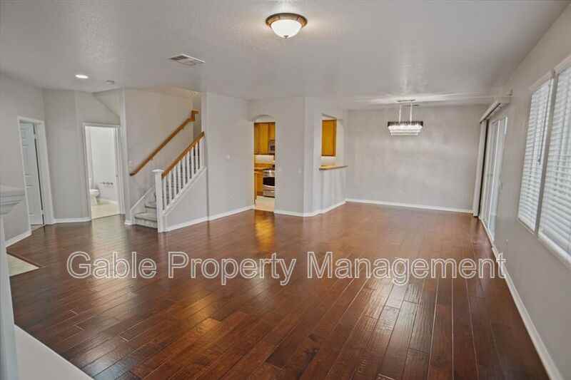 23804 Brescia Drive - Photo 7 of 32