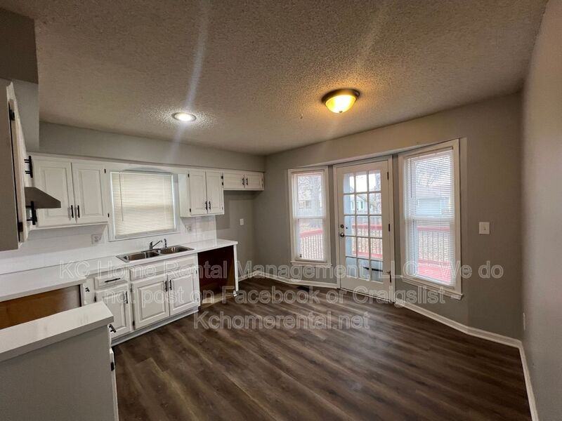 1416 Se 7th Pl - Photo 2 of 34