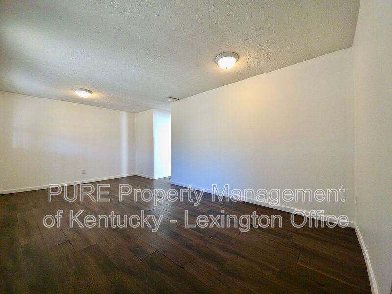 207 Mount Vernon Rd #B - Photo 3 of 18