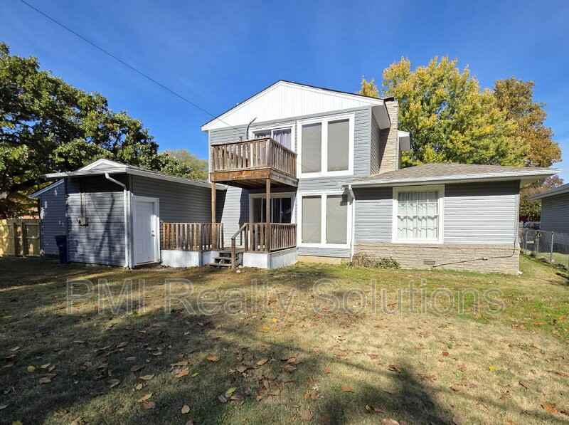 4506 East 38th Place South - Photo 4 of 26