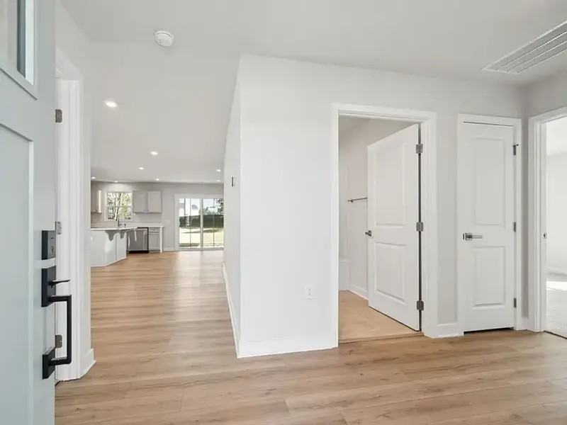 700 Sinker Ln - Photo 2 of 24