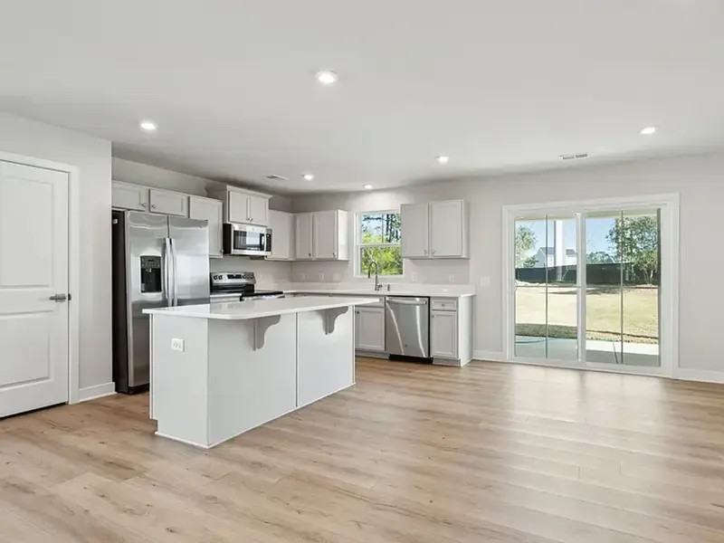 700 Sinker Ln - Photo 7 of 24