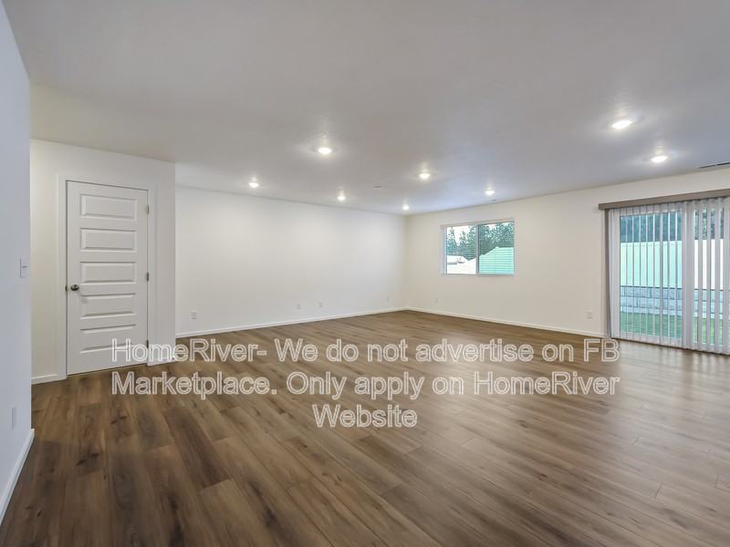 10870 N Beaverhead Rd - Photo 3 of 20