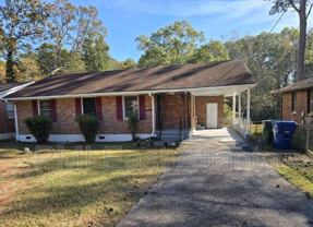 2332 Carey Dr Se - Photo 1 of 1