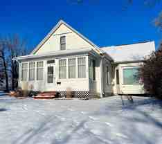 1217 1st Ave S - Photo 1 of 1