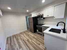 featured image of 4084 Kansas St