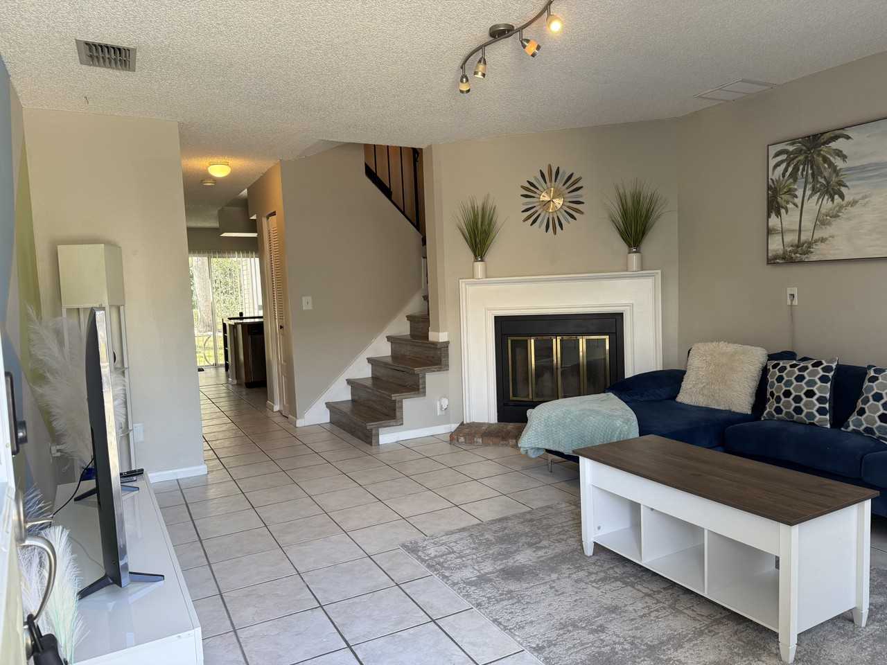 11316 Grandville Dr - Photo 6 of 18