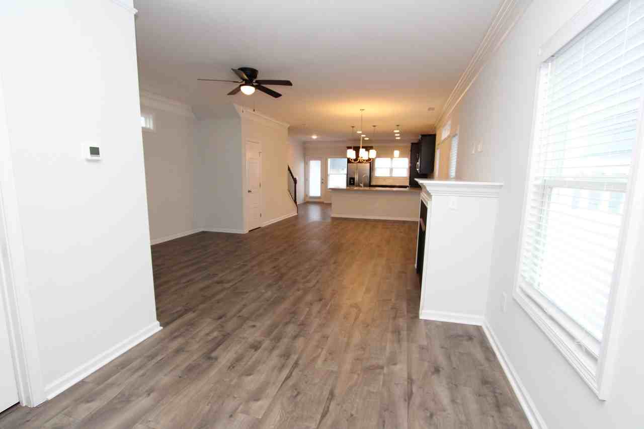 1245 Russet Lane - Photo 3 of 50