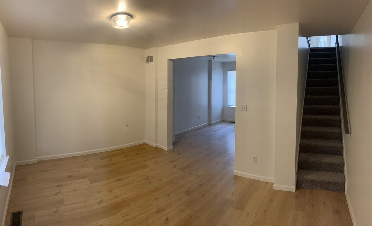 208 Fleetwood Street - Photo 3 of 34