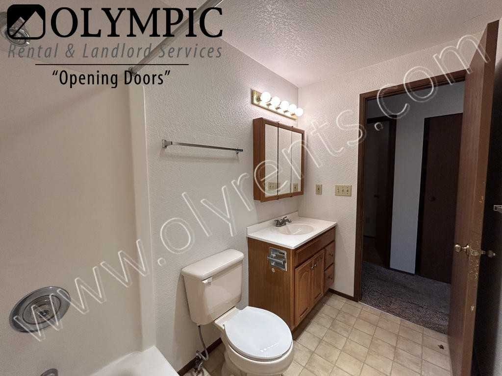 829 Israel Rd Sw - Photo 7 of 15