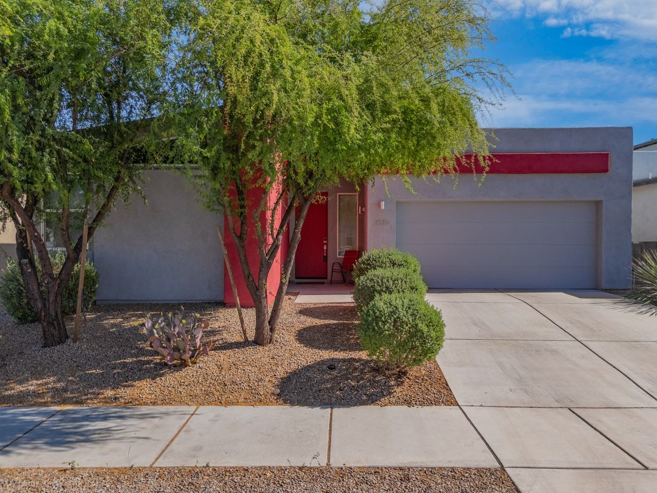 7526 East Chalkboard Court - Photo 2 of 23