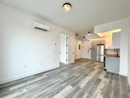 featured image of 3321 Glenwood Rd