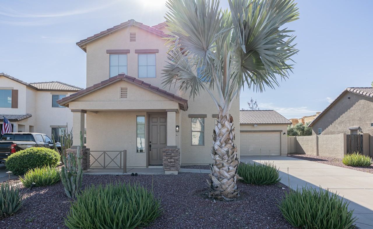 18096 N Arbor Dr - Photo 2 of 31