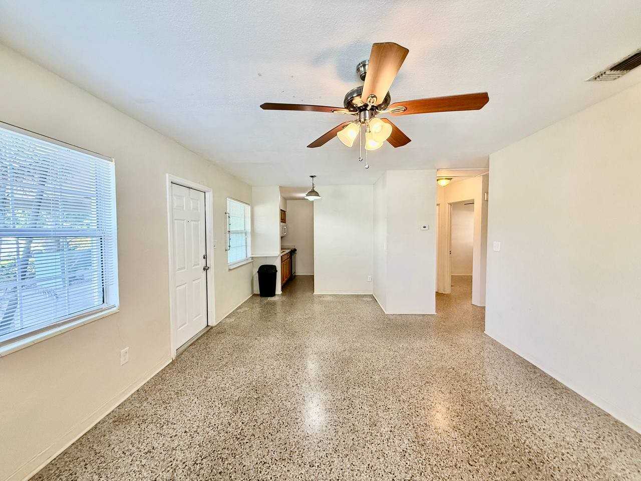 255 38th Ave Se - Photo 7 of 21