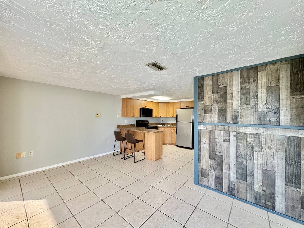 9805 Hidden Ln #2 - Photo 4 of 22