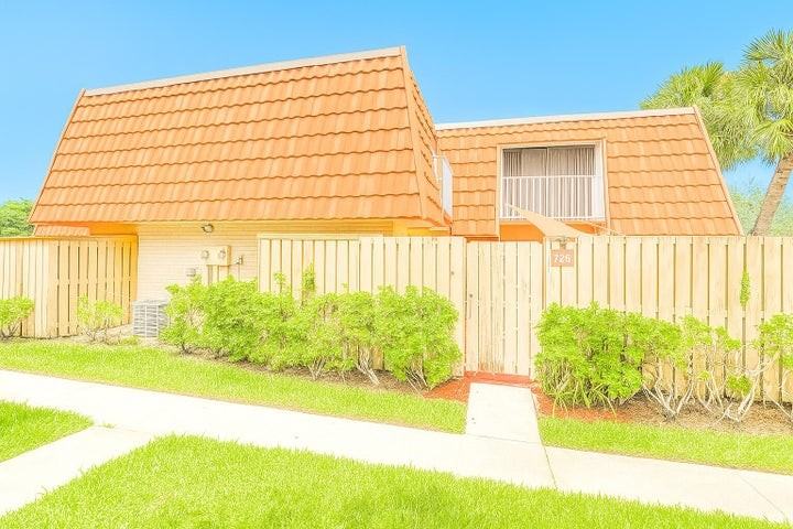 728 Mill Valley Place - Photo 2 of 4