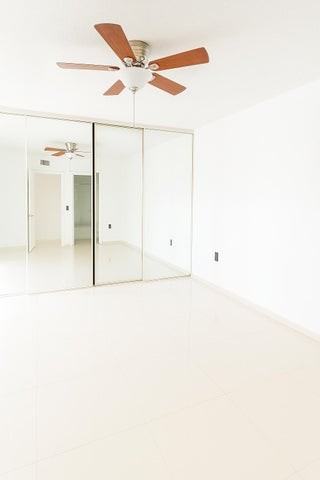 728 Mill Valley Place - Photo 4 of 4