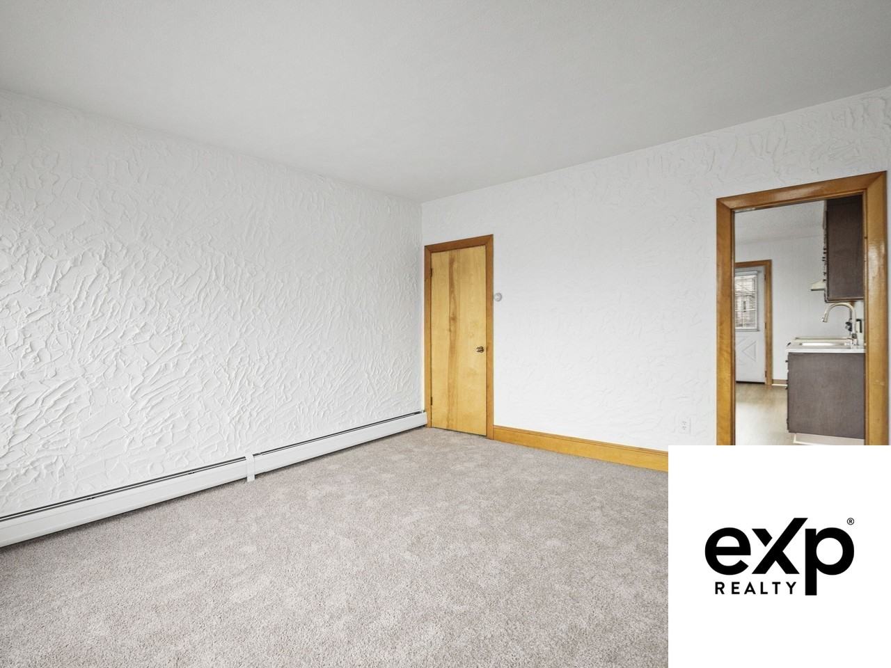 69 Stowers St #2 - Photo 7 of 17