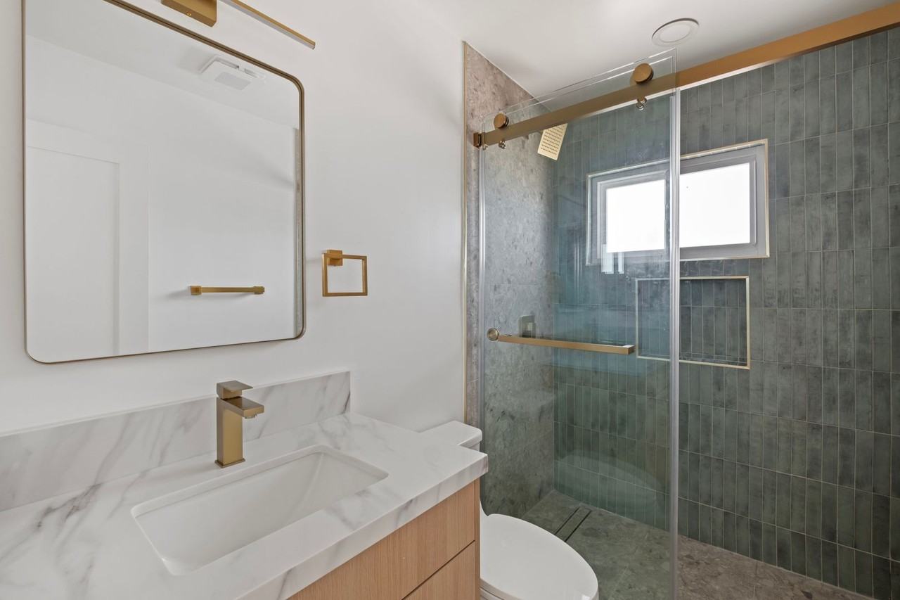 Iowa Apartments - Photo 7 of 15