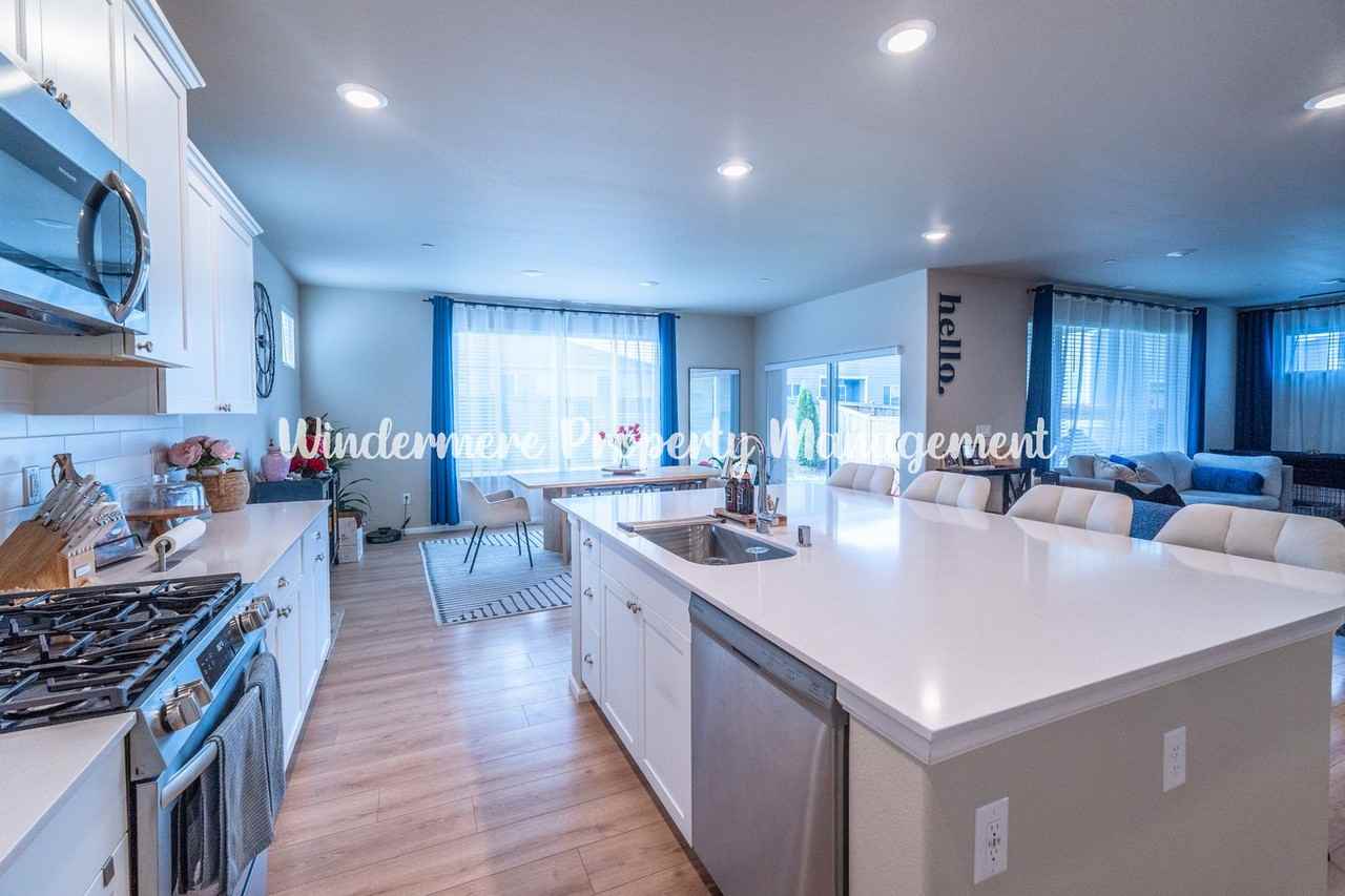 1159 Panoramic Loop - Photo 7 of 26