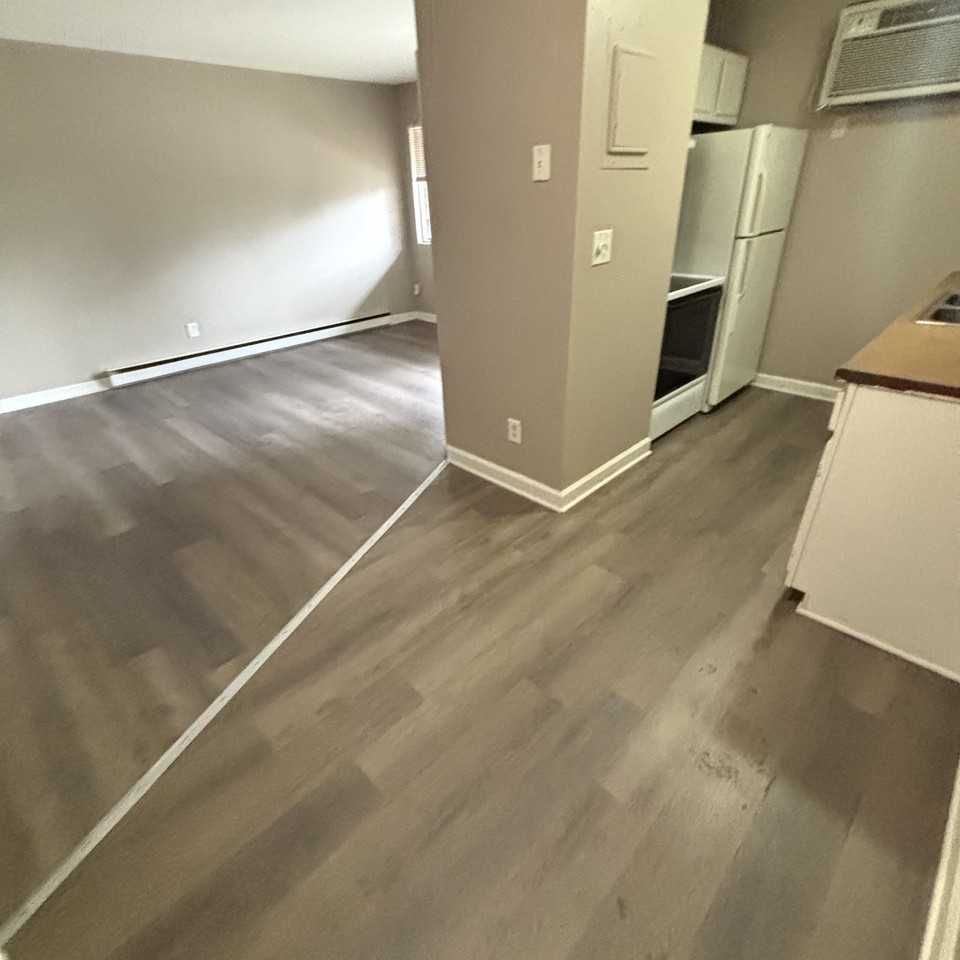 5712 Edson - Photo 3 of 11