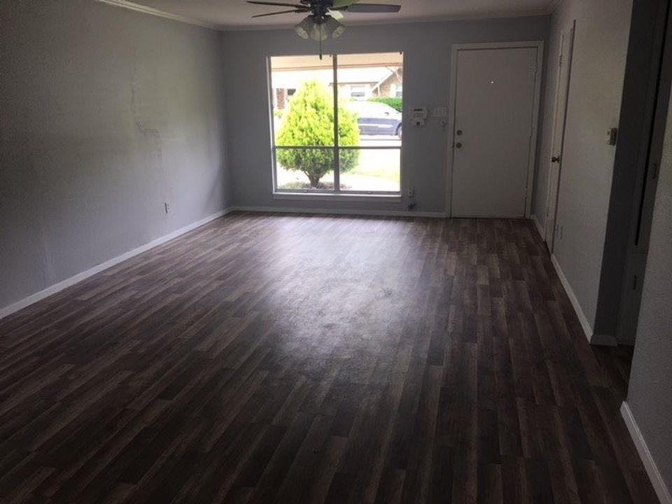 5744 Shipp Dr - Photo 3 of 20