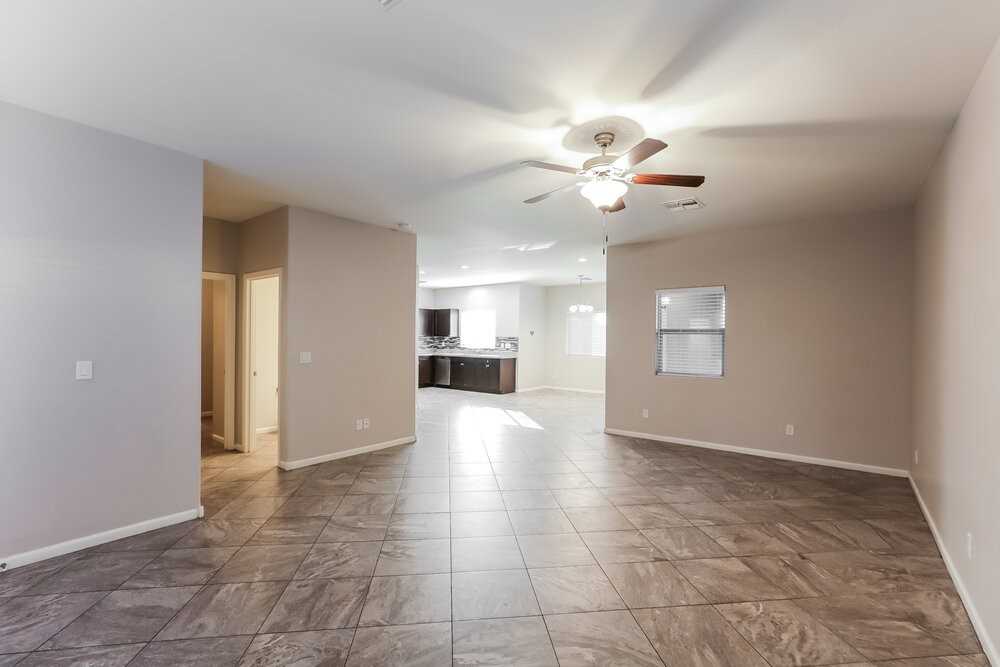 1829 W Minton St - Photo 5 of 17