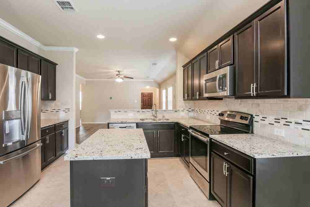 517 Pawnee St - Photo 7 of 16