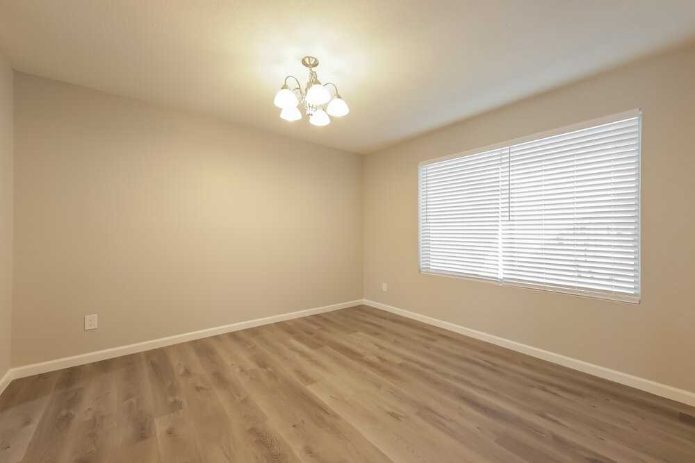 3945 W Meadow Dr - Photo 7 of 16