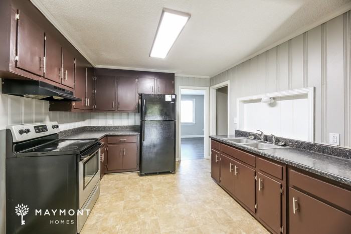 311 E Dorchester Blvd - Photo 6 of 12