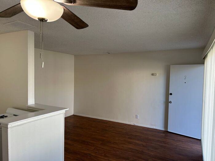 1825 W Crestwood Ln #2 - Photo 6 of 15