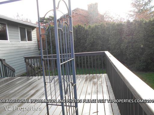 3990 SE 1st Pl - Photo 3 of 17