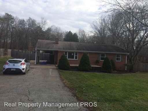 11713 Bradley Forest Rd - Photo 2 of 17
