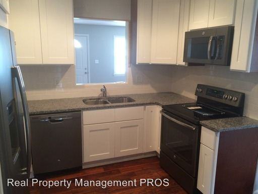 11713 Bradley Forest Rd - Photo 3 of 17