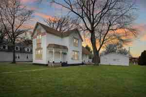 featured image of 10450 W 93rd Ave