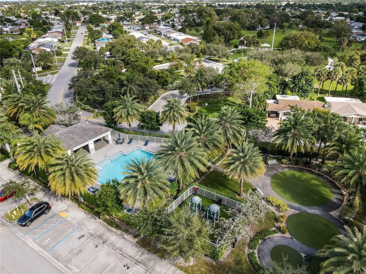 4445 Nw 48th Ter - Photo 2 of 19