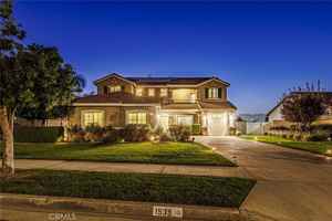 featured image of 1539 Carmel Ct