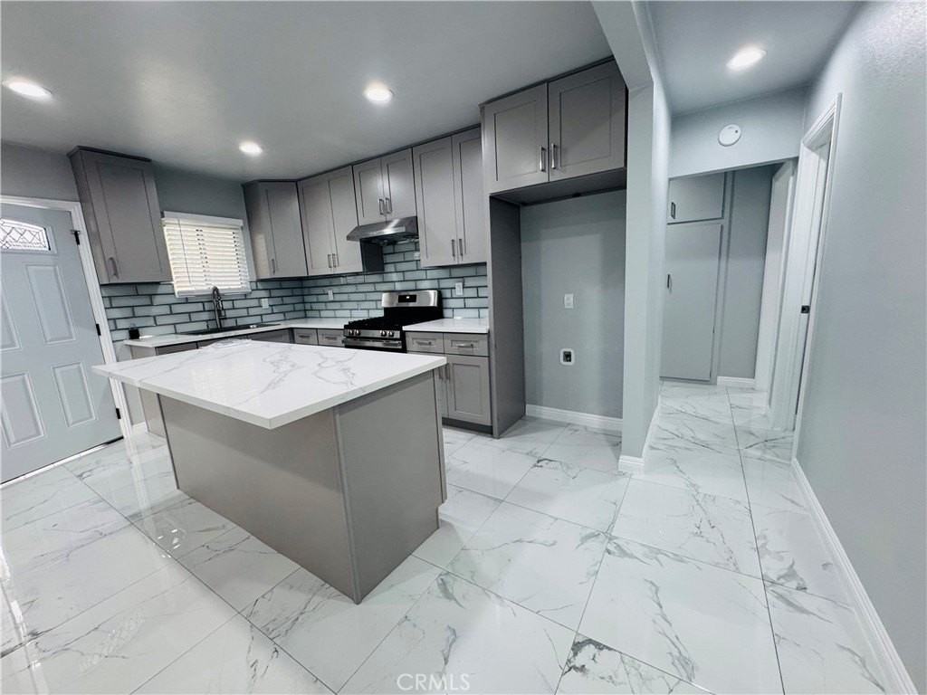 9722 Rio Hondo Pkwy - Photo 3 of 8