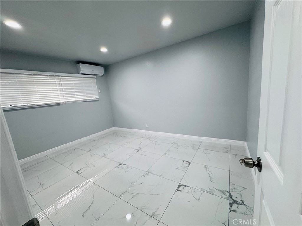 9722 Rio Hondo Pkwy - Photo 5 of 8