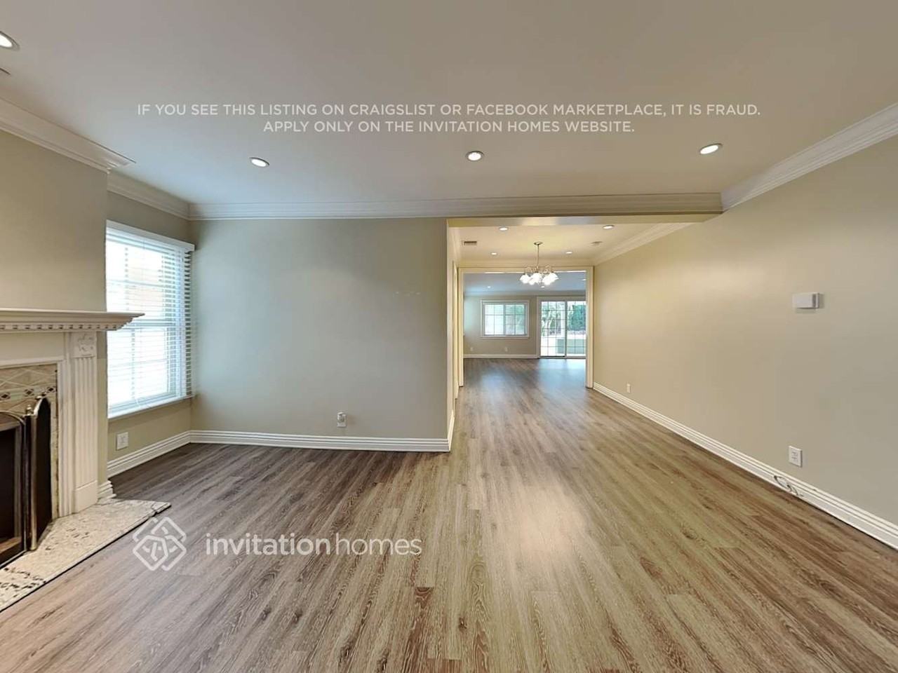 2906 N Frederic St - Photo 3 of 18